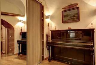 Апартаменты Sofijos apartamentai Old Town Вильнюс Апартаменты с 1 спальней-49